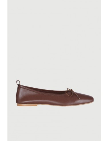 Sienna Ballet Flats in Chocolate Leather À commander