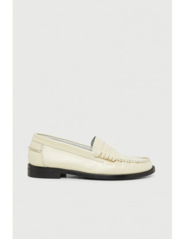 Zoe Loafers in Off-White Leather Fin de série